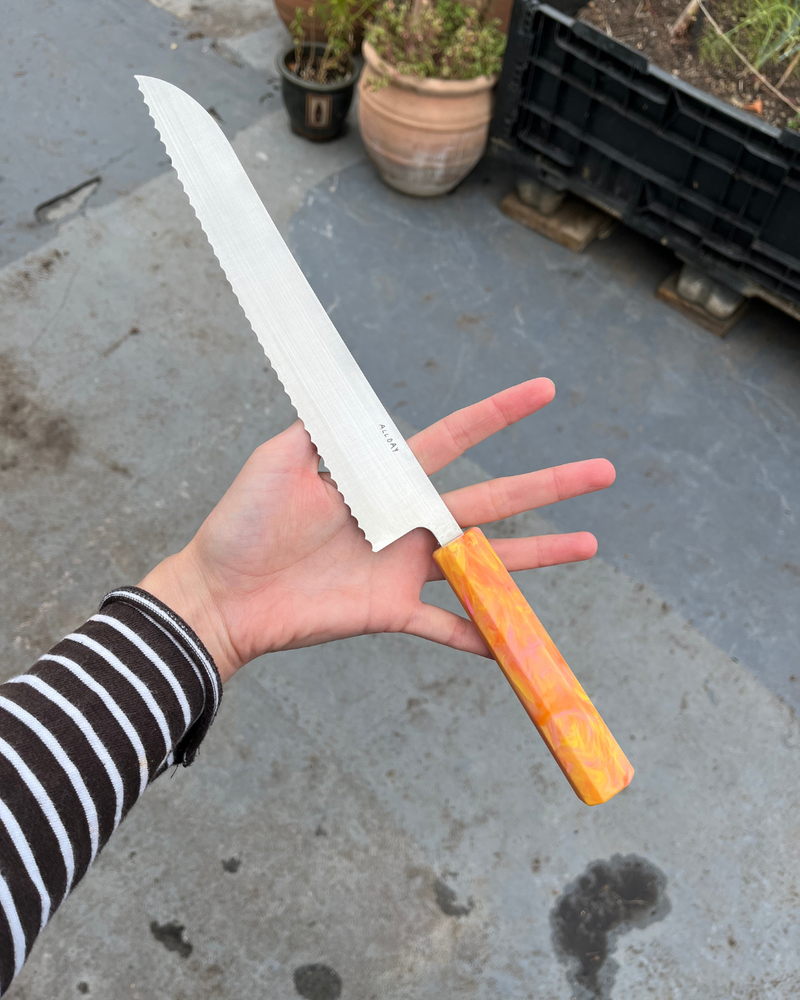 Bread - Paloma - Pointed Blade